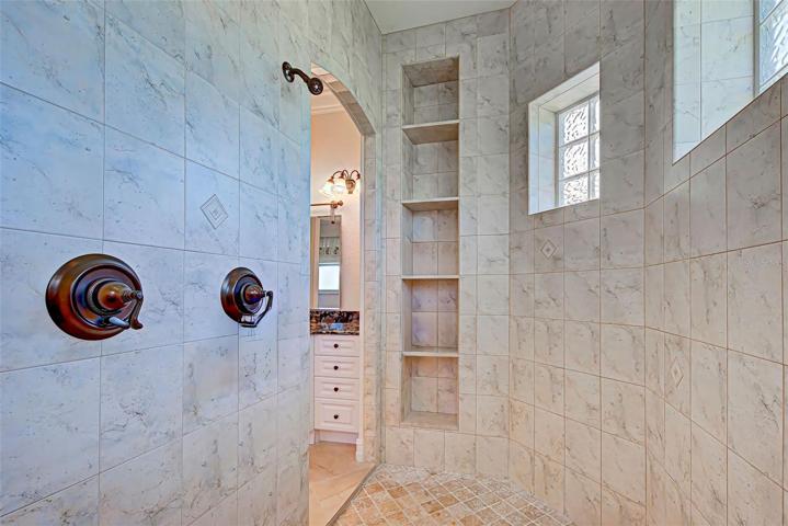 SHOWER IN THE MASTER BATH