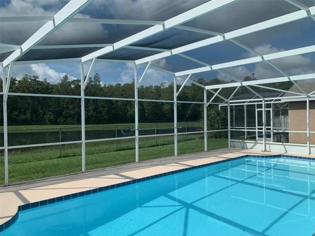 Pool/Waterview