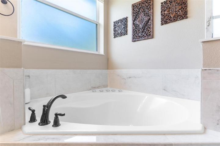 Garden Tub