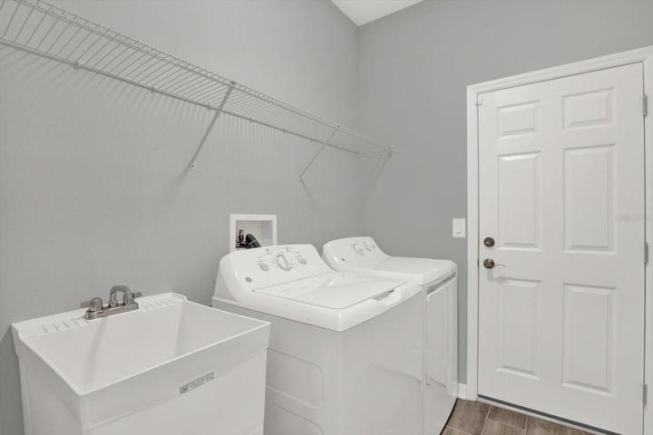 Laundry with Sink