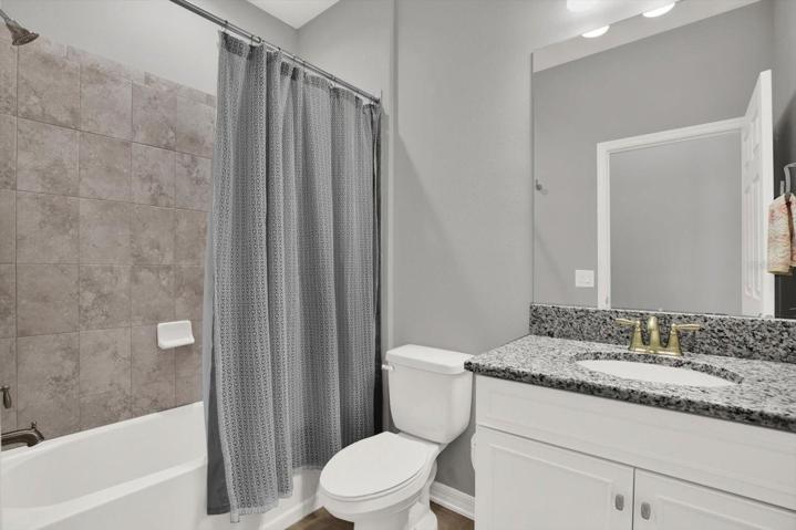 2nd Bathroom