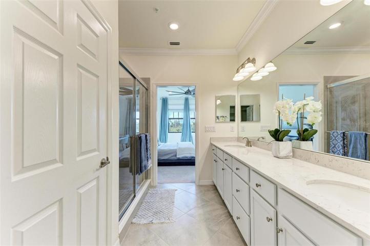 MASTER BEDROOM BATH