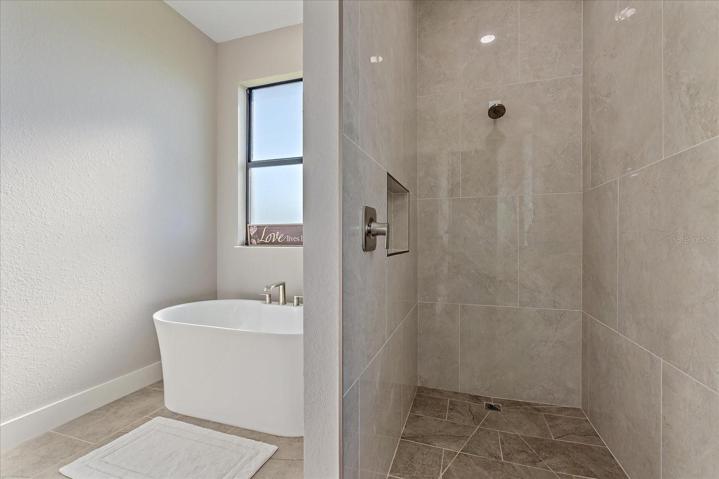 Master Bath, Tiled Shower