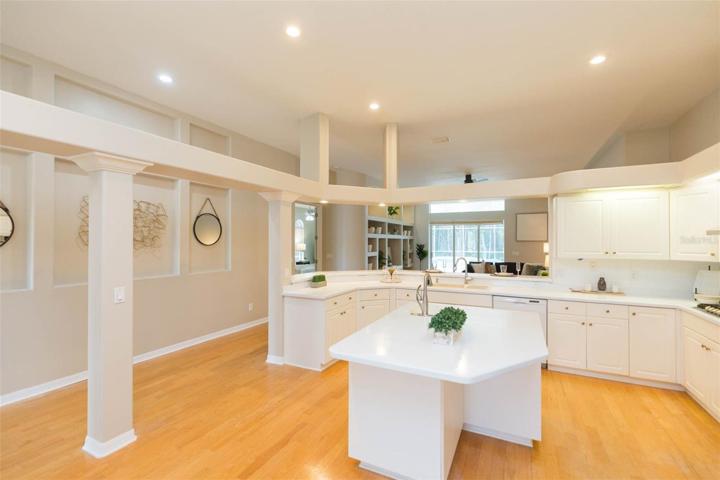 Kitchen & Hallway