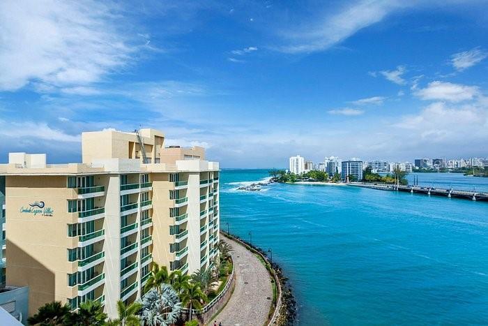 Condado Lagoon Villas