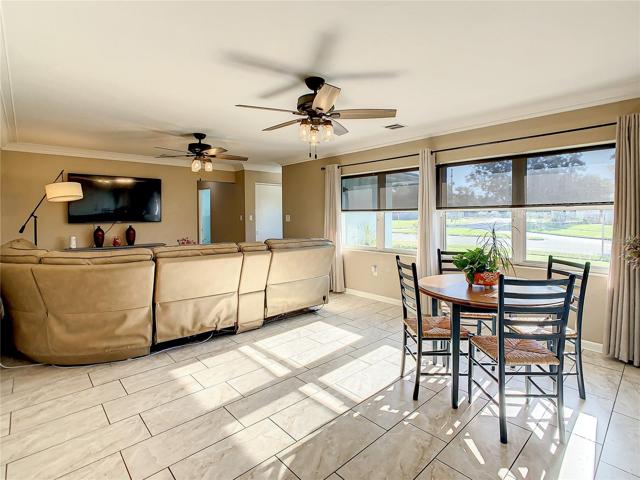 4 windows proved plenty of natural light into the home.