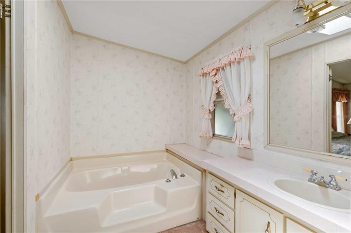 Master bathroom.