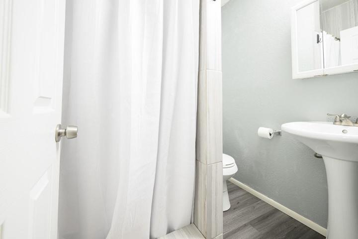 Bathroom 1 with Stand up shower