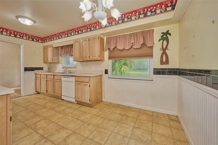 Eating area in kitchen