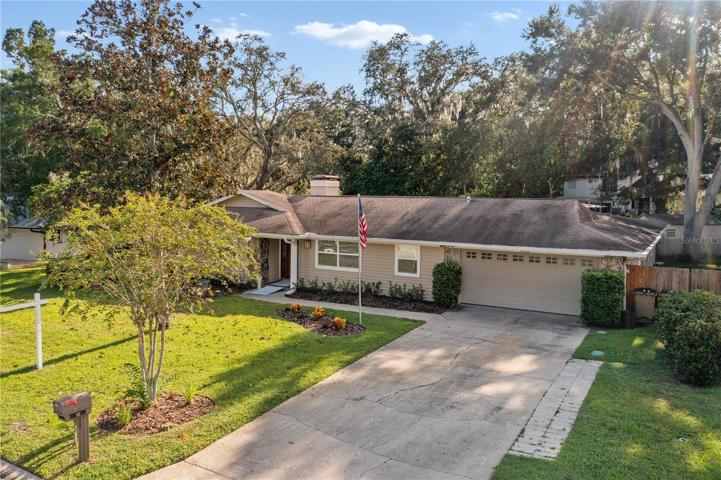 Spacious driveway & 2 Car Garage