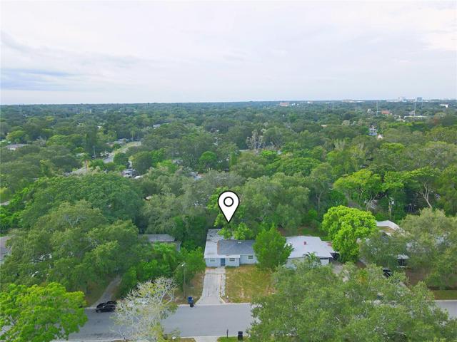 Don't miss your chance to make this exquisite Clearwater home your own. With its impeccable upgrades, stunning features, and ideal location, this property won't last too long. Call today to schedule your private showing and start living the life you've always dreamed of!