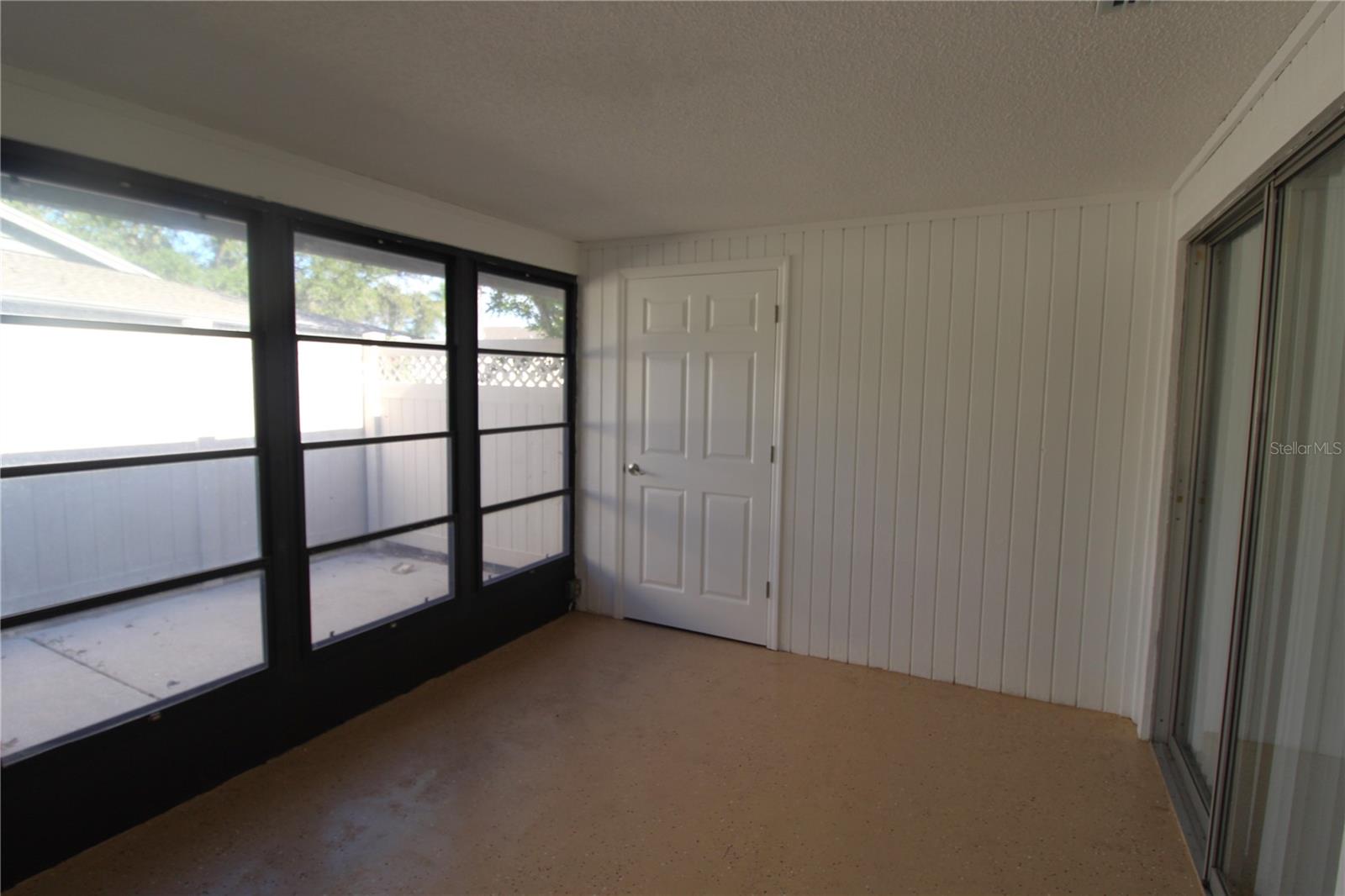 FLORIDA ROOM