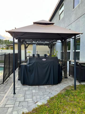 Grilling area