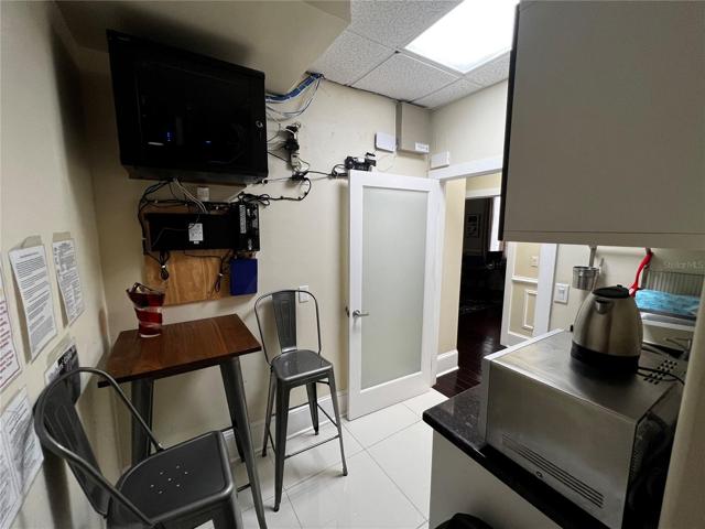 Kitchen/Break Room