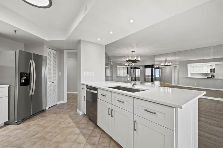 Island Oasis with Shaker Cabinets
