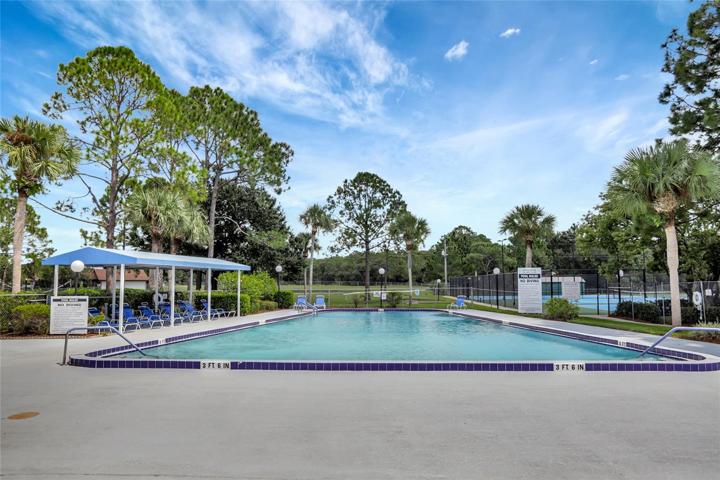Swimming pool