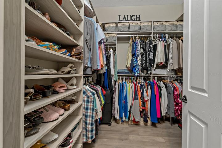 HUGE WALK IN CLOSET IN THE PRIMARY BEDROOM!