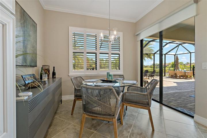 SO MUCH NATURAL LIGHT COMING IN THROUGHOUT THE HOME!