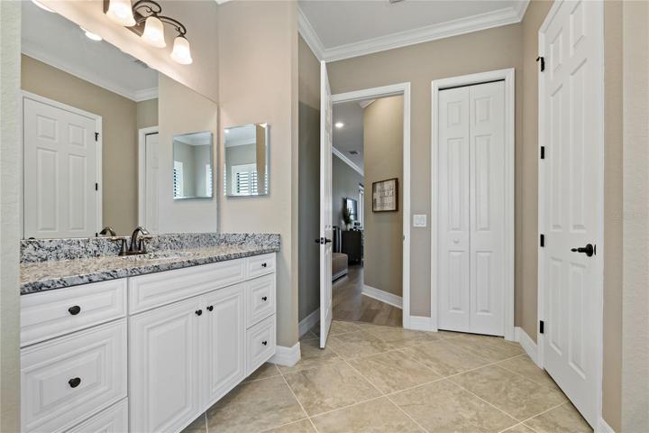 PRIMARY BATHROOM!