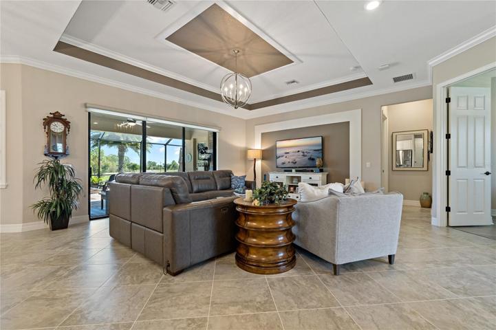 CROWN MOLDING IN ALL THE RIGHT PLACES!