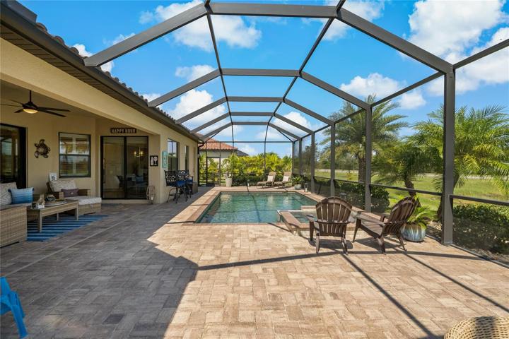 PEBBLE TEC POOL & SPILL OVER SPA!