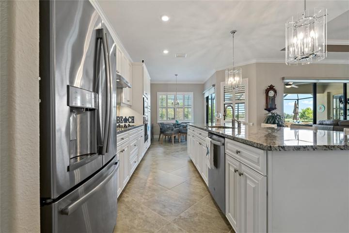 STAINLESS STEEL APPLIANCES!