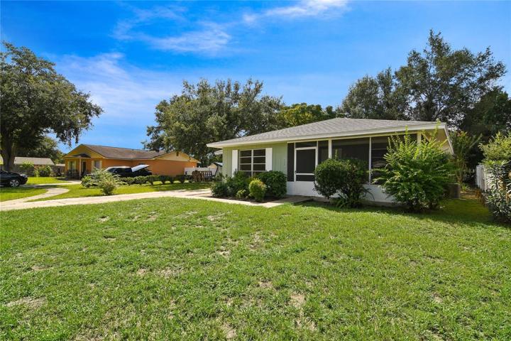 For those seeking a perfect blend of comfort, style, and convenience, whether as an investment or first home, this is an exceptional opportunity!