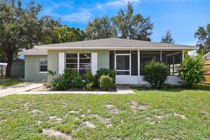 Welcome to Olympic Court, a charming ONE STORY abode perfectly situated on a spacious CUL-DE-SAC LOT with a NEW ROOF (2023), as well as NEW ELECTRICAL and WATER HEATER also (2023)!