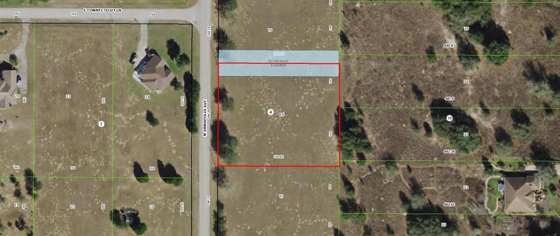 Lot with drainage easement