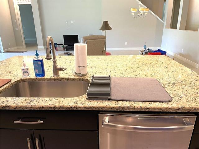 Granite Counters and deep kitchen sink
