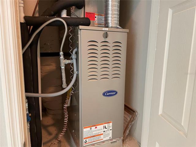 Carrier AC