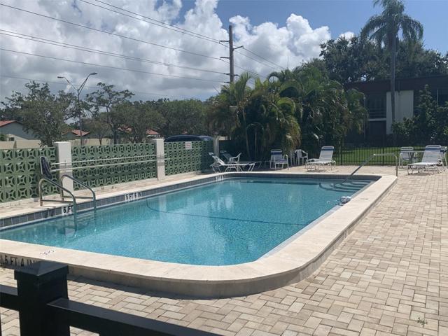 pool 2