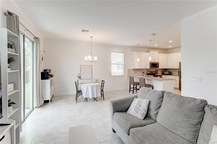 Living Room/Dining Room