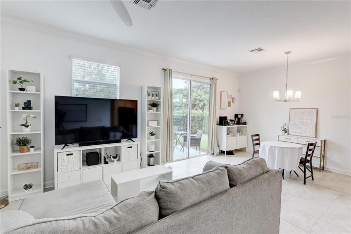 Living Room/Dining Room
