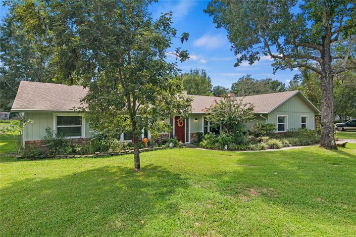 WELCOME TO 1914 ORCHARD DRIVE!