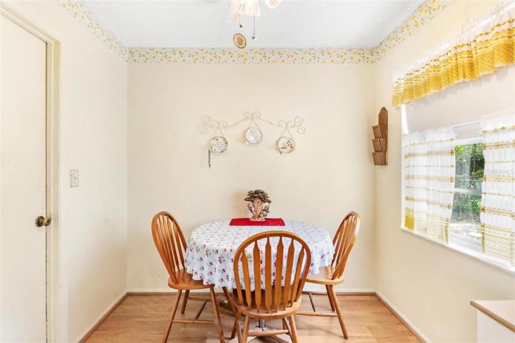 Dinette Area