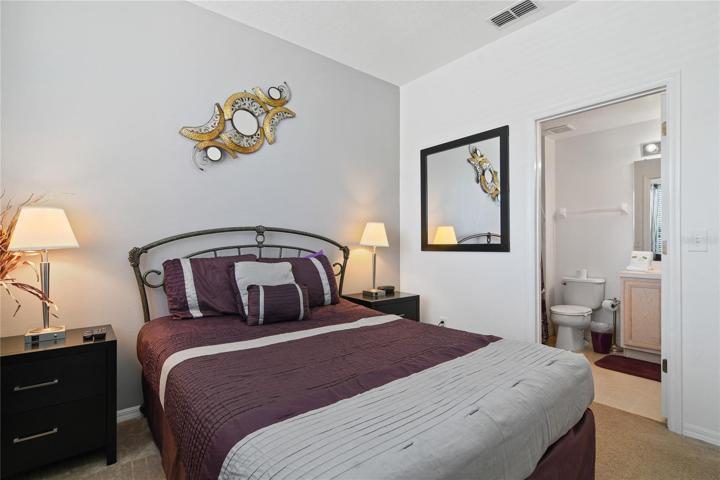 JUNIOR SUITE.
