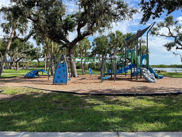 habrour Heights playground