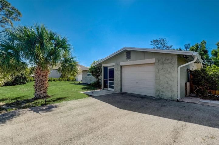 Exterior Front with attached 1 car garage