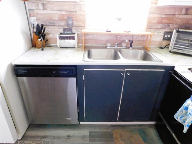 Dishwasher in this home.