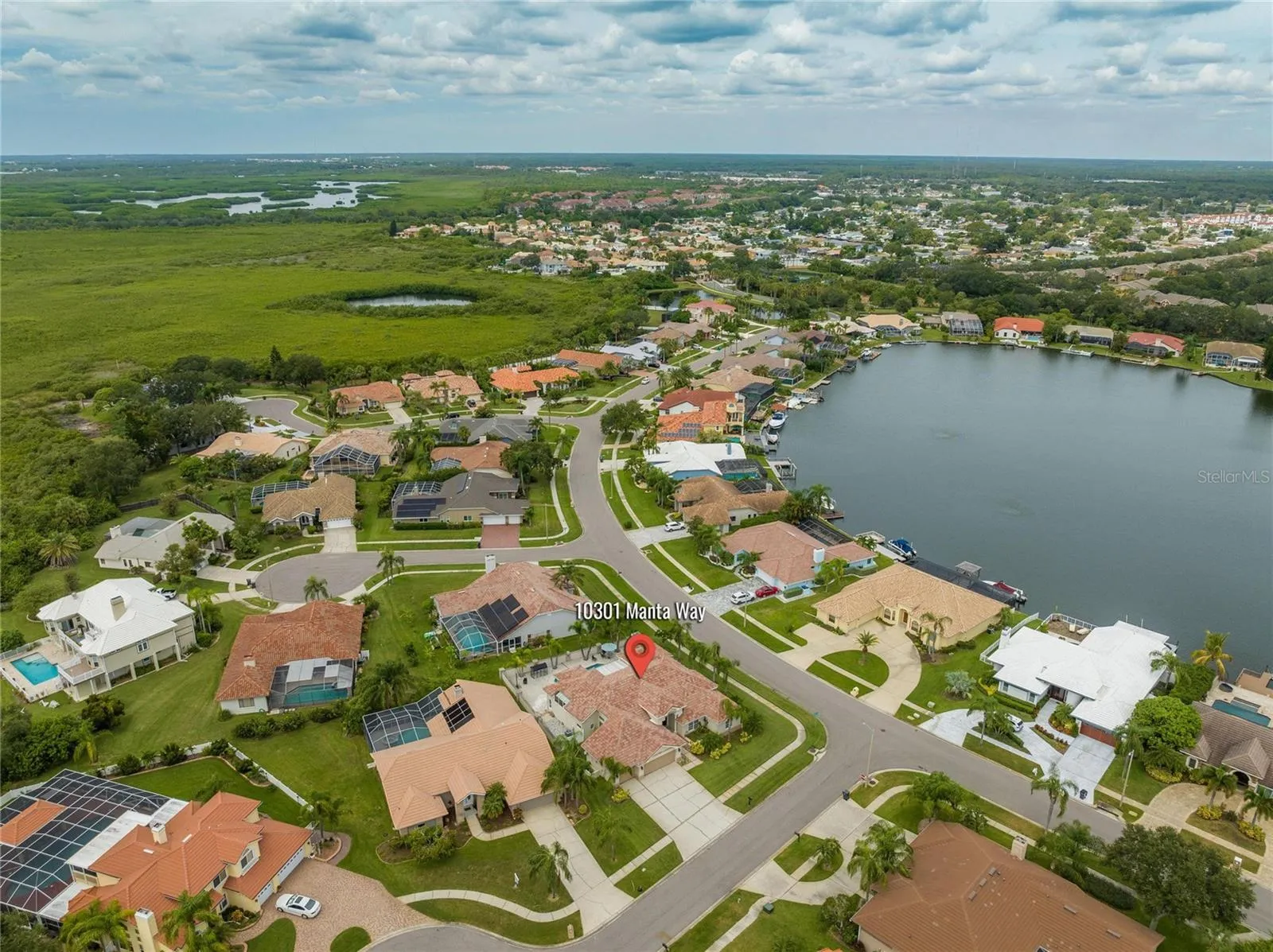Tampa, Florida 33615, 4 Bedrooms Bedrooms, 0 ,3 BathroomsBathrooms,Residential,For Sale,MANTA WAY,0,T3473345