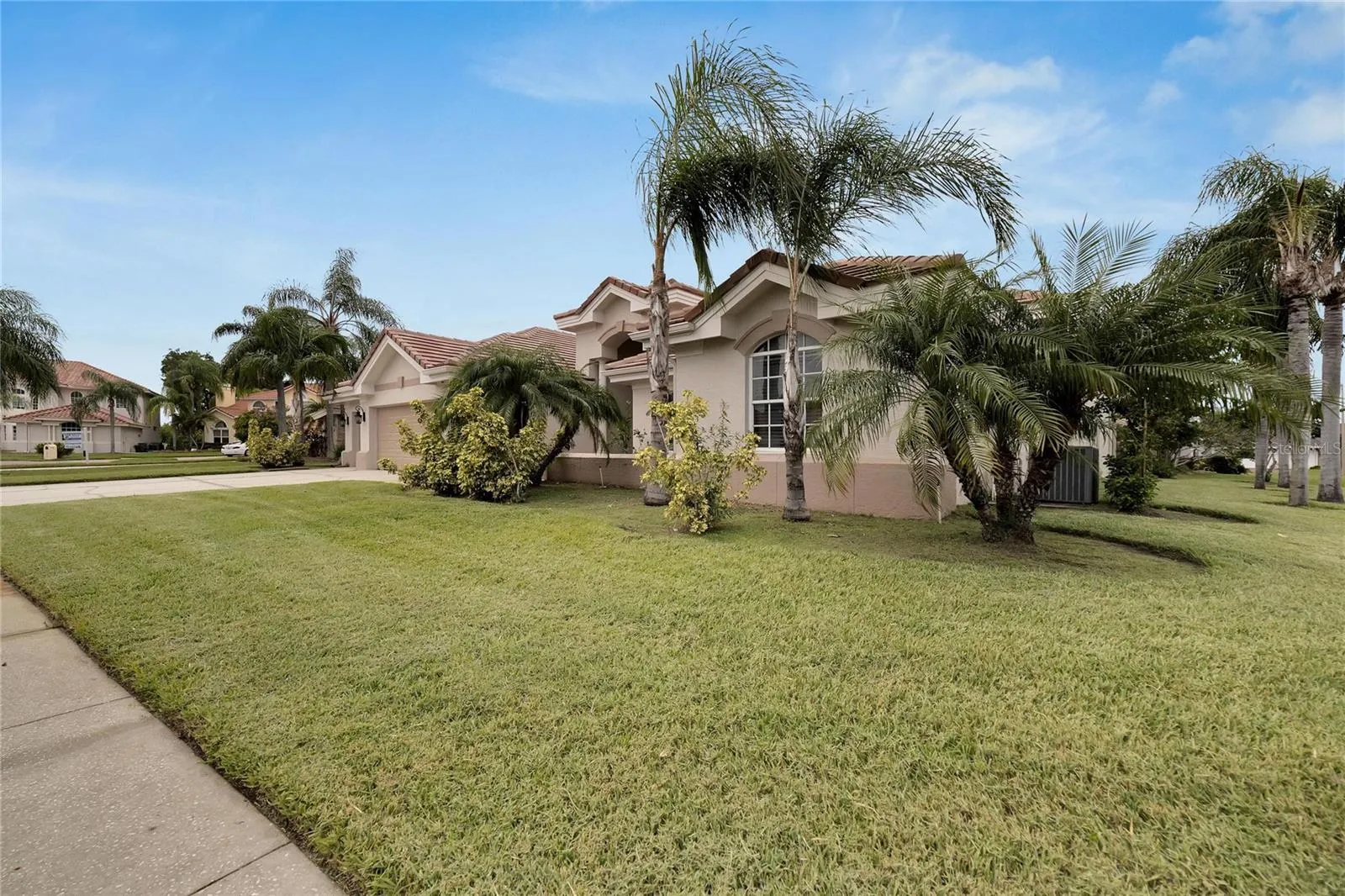 Tampa, Florida 33615, 4 Bedrooms Bedrooms, 0 ,3 BathroomsBathrooms,Residential,For Sale,MANTA WAY,0,T3473345