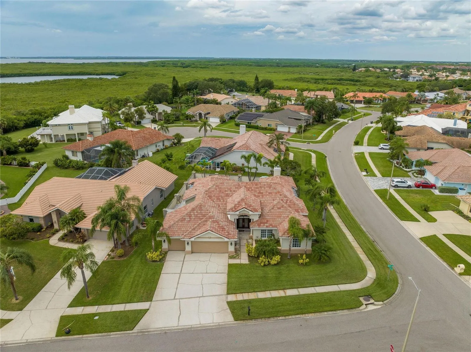 Tampa, Florida 33615, 4 Bedrooms Bedrooms, 0 ,3 BathroomsBathrooms,Residential,For Sale,MANTA WAY,0,T3473345