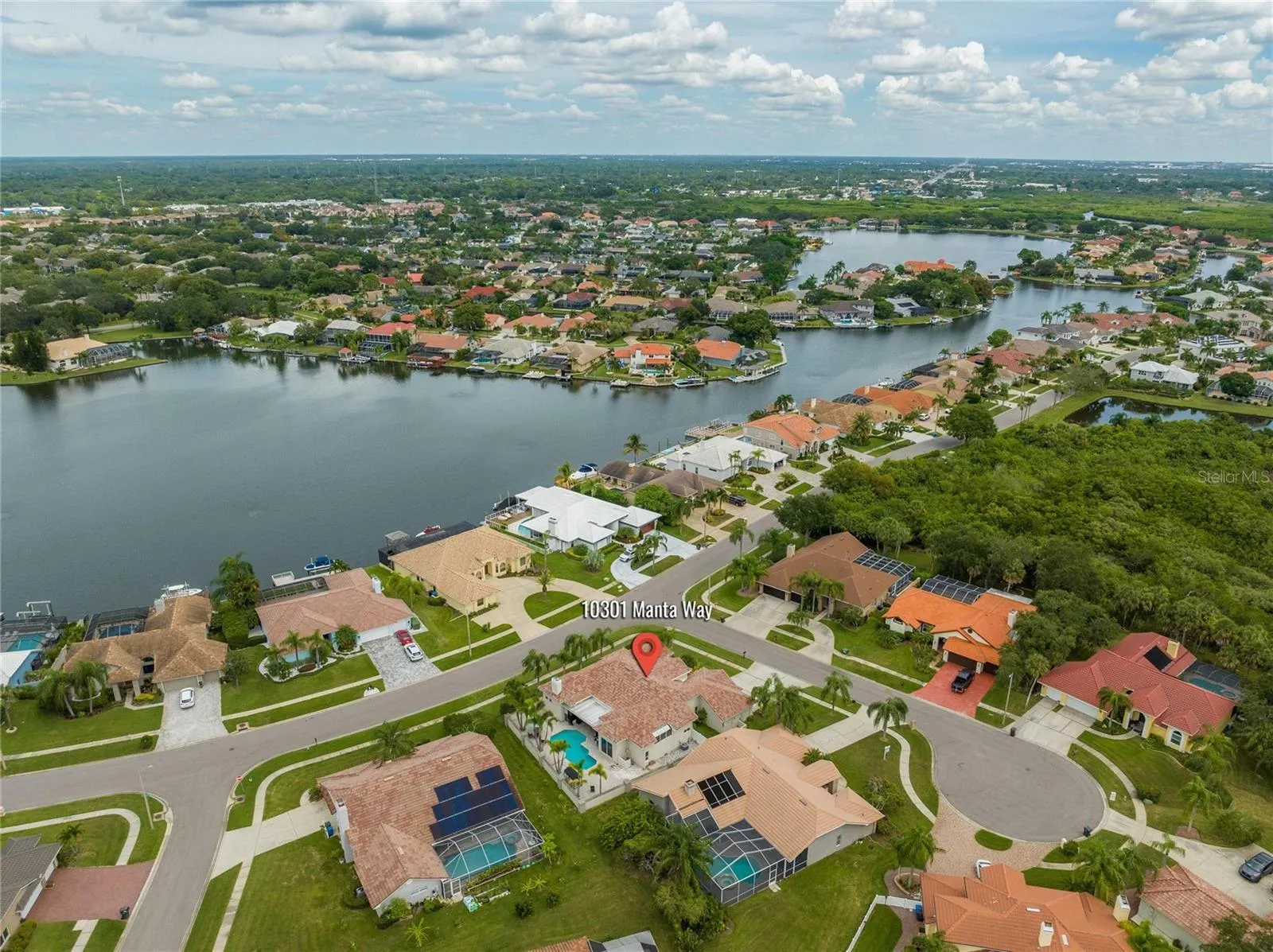 Tampa, Florida 33615, 4 Bedrooms Bedrooms, 0 ,3 BathroomsBathrooms,Residential,For Sale,MANTA WAY,0,T3473345