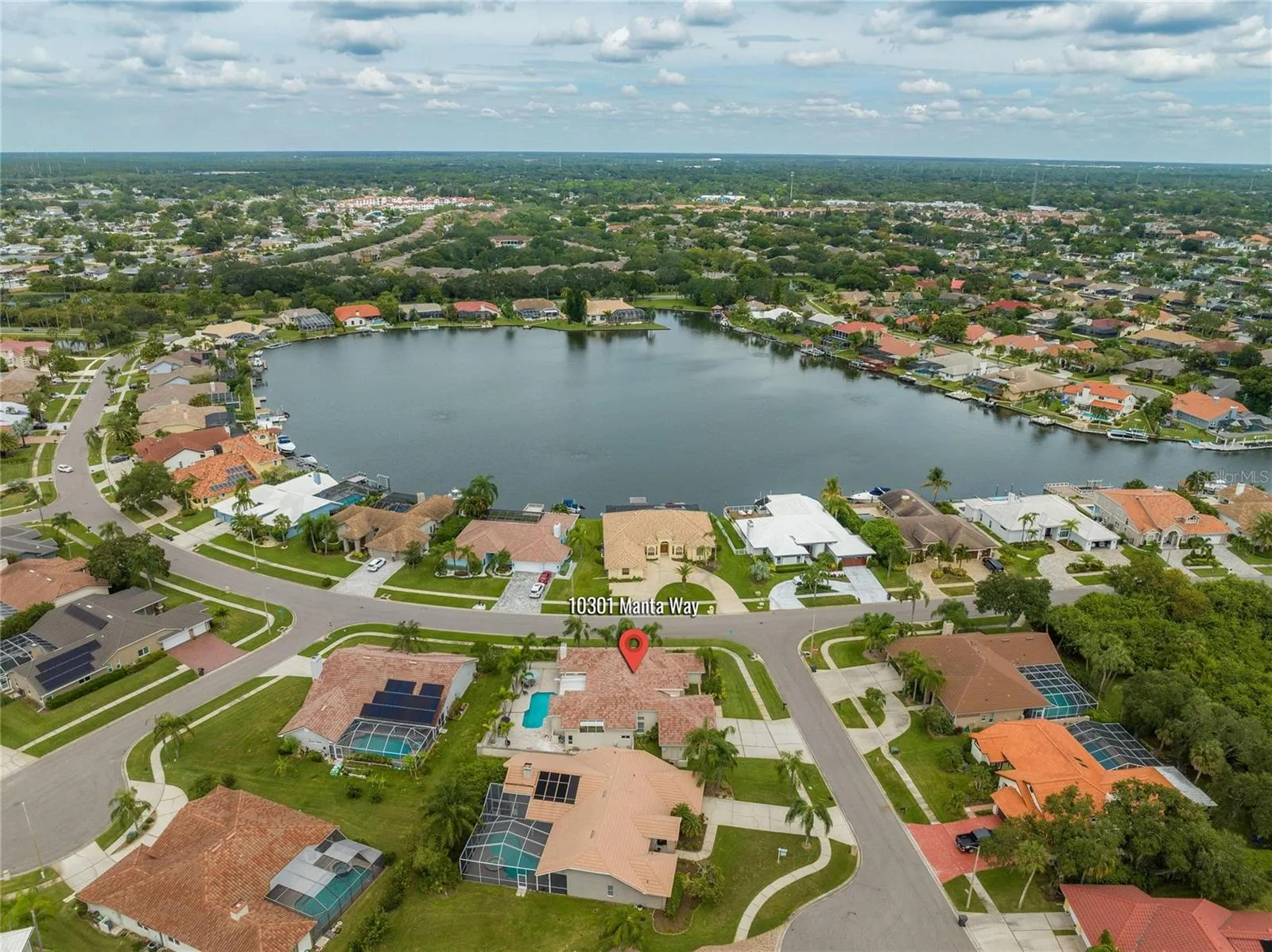 Tampa, Florida 33615, 4 Bedrooms Bedrooms, 0 ,3 BathroomsBathrooms,Residential,For Sale,MANTA WAY,0,T3473345