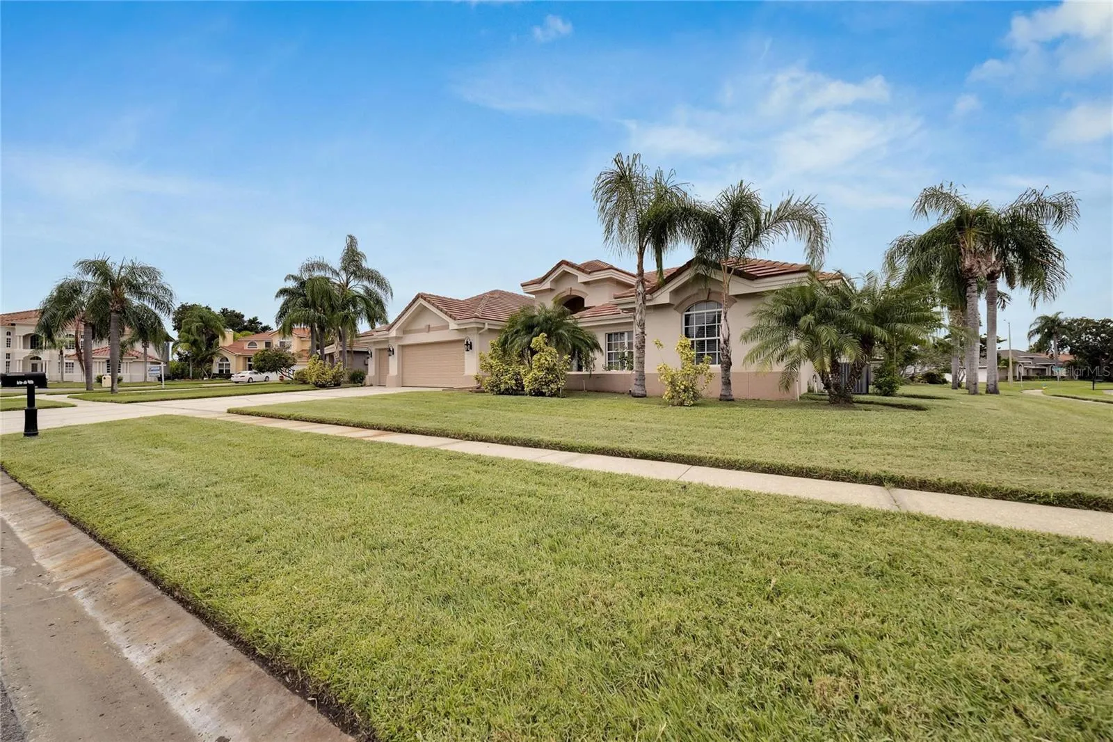 Tampa, Florida 33615, 4 Bedrooms Bedrooms, 0 ,3 BathroomsBathrooms,Residential,For Sale,MANTA WAY,0,T3473345