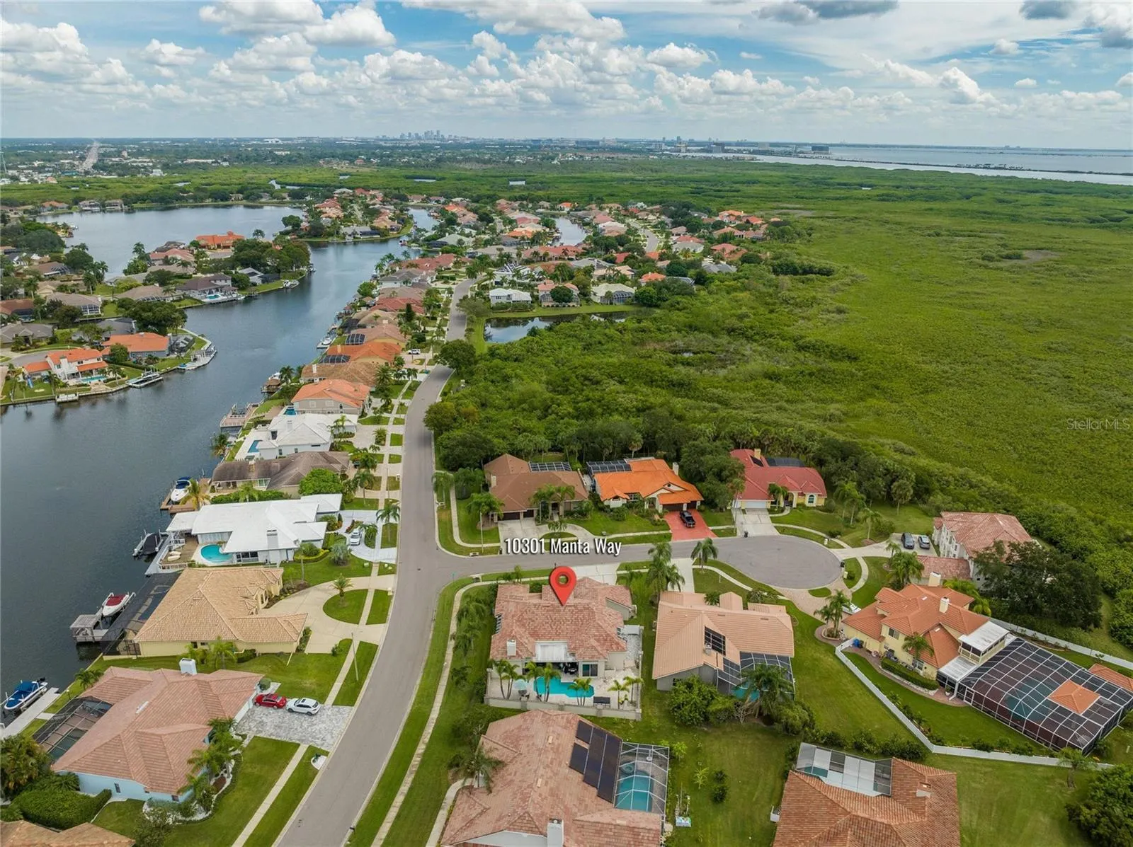 Tampa, Florida 33615, 4 Bedrooms Bedrooms, 0 ,3 BathroomsBathrooms,Residential,For Sale,MANTA WAY,0,T3473345