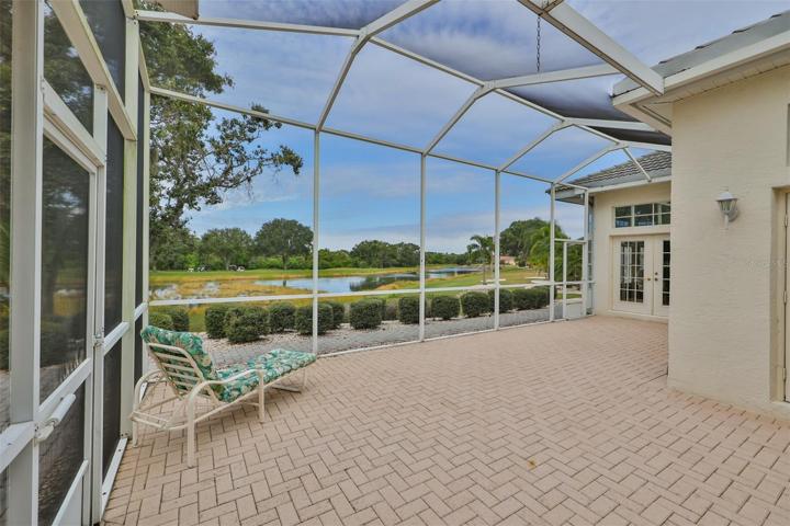 Rear Screened Lanai