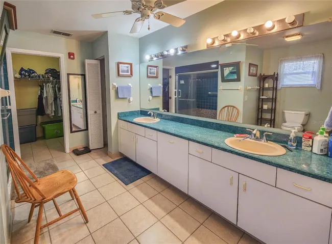 Dual sinks