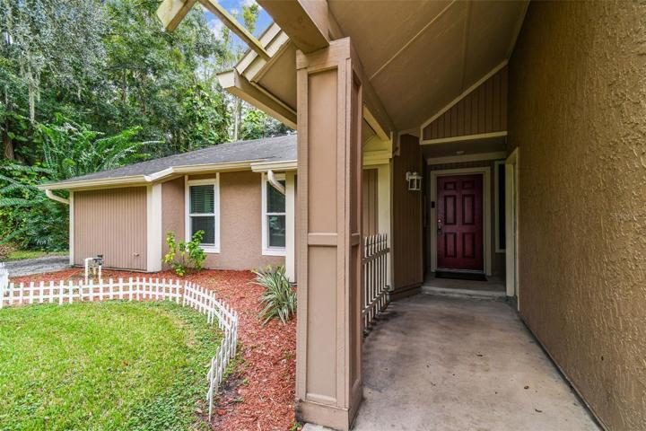 Covered front porch.